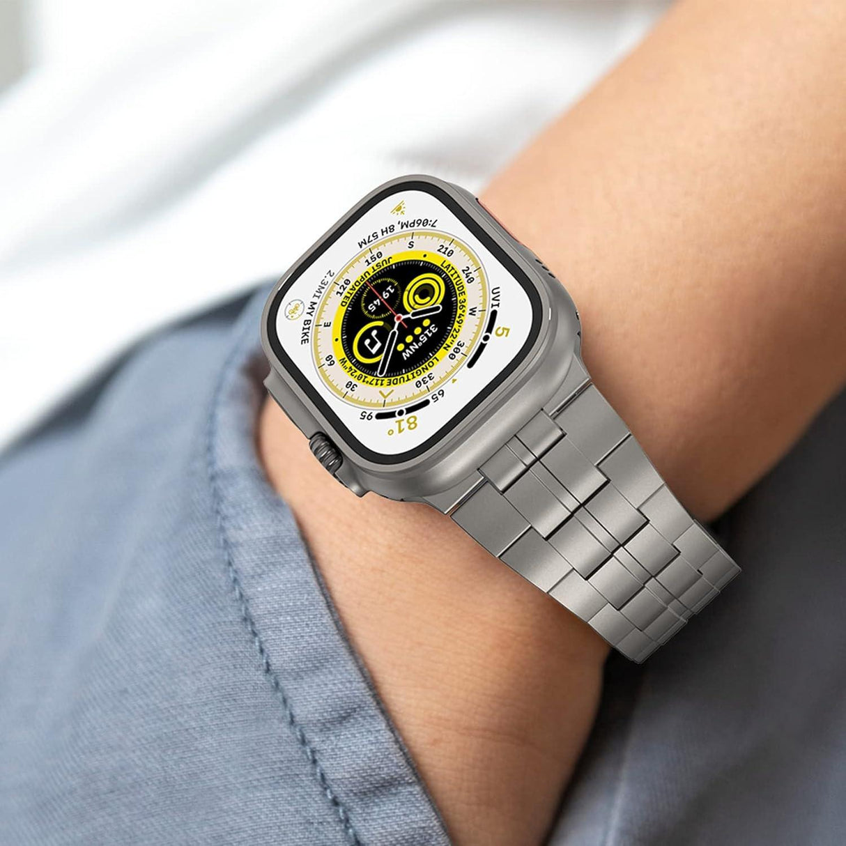 Titanium Szíj Apple Watch Ultra 2/Ultra 49mm-hez, Prémium Grade 2 - Ellenőrzött használt termék
