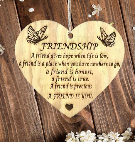 Angol nyelvű sziv alakú dekoráció barátságról - Outlet24