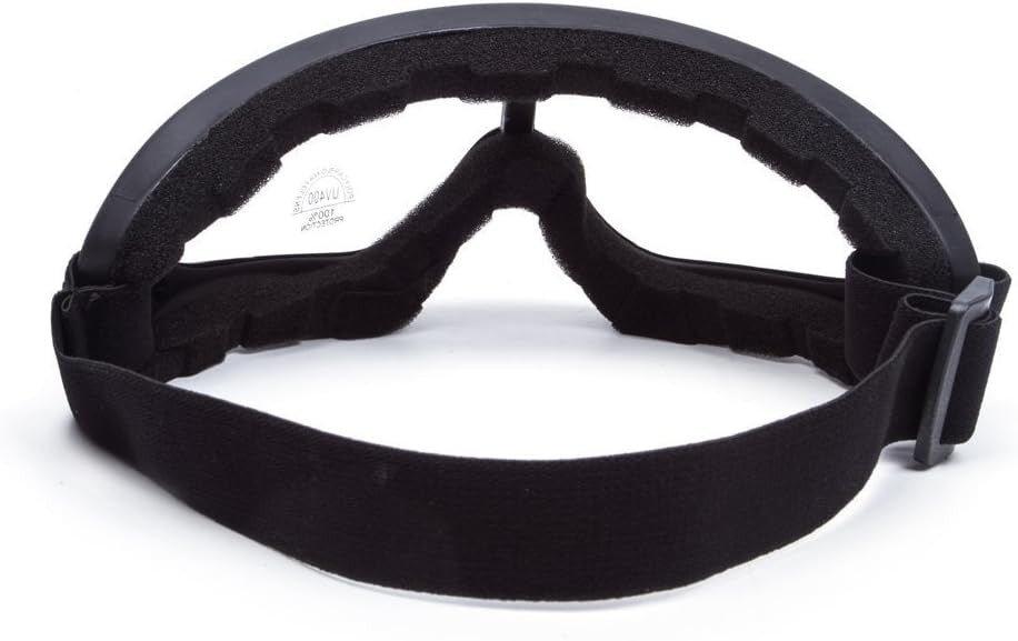 Fekete síszemüveg UV 400 védelemmel(17,5 x 7,8 cm) - Outlet24