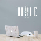"Stay Humble Hustle Hard" fali dekoráció, 40 x 60 cm, Újracsomagolt termék - Outlet24