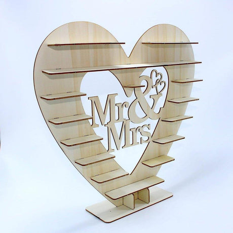 Mr és Mrs esküvői fadísz (45,5 x 41 cm) - Outlet24
